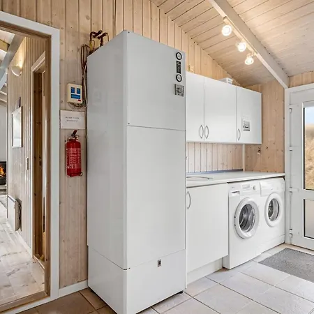 Flepko - 50m From The Sea By Interhome Feriehus *